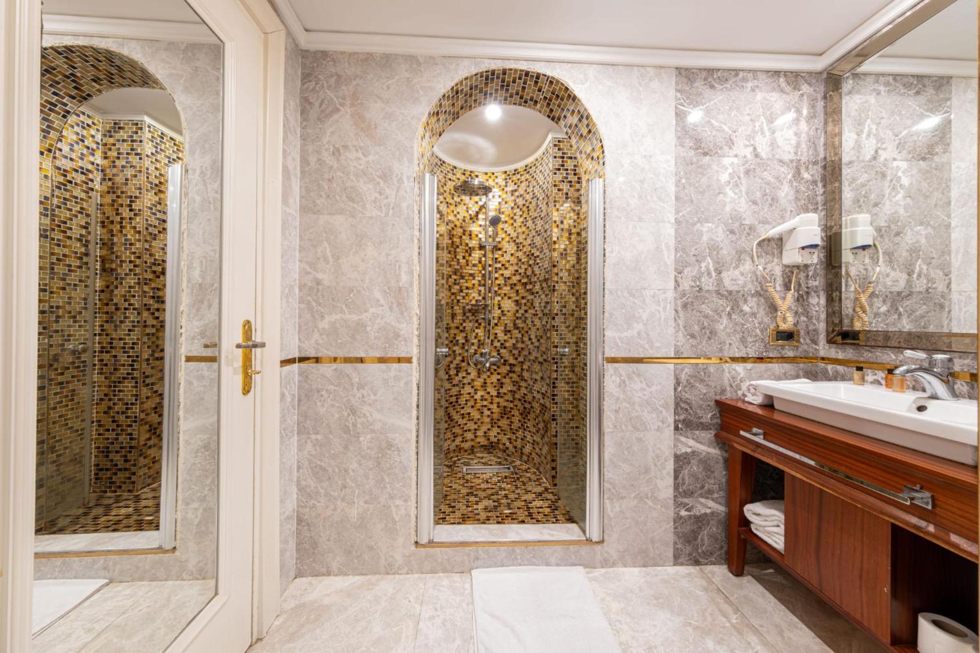 Myy Boutique Hotel Istambul Exterior foto